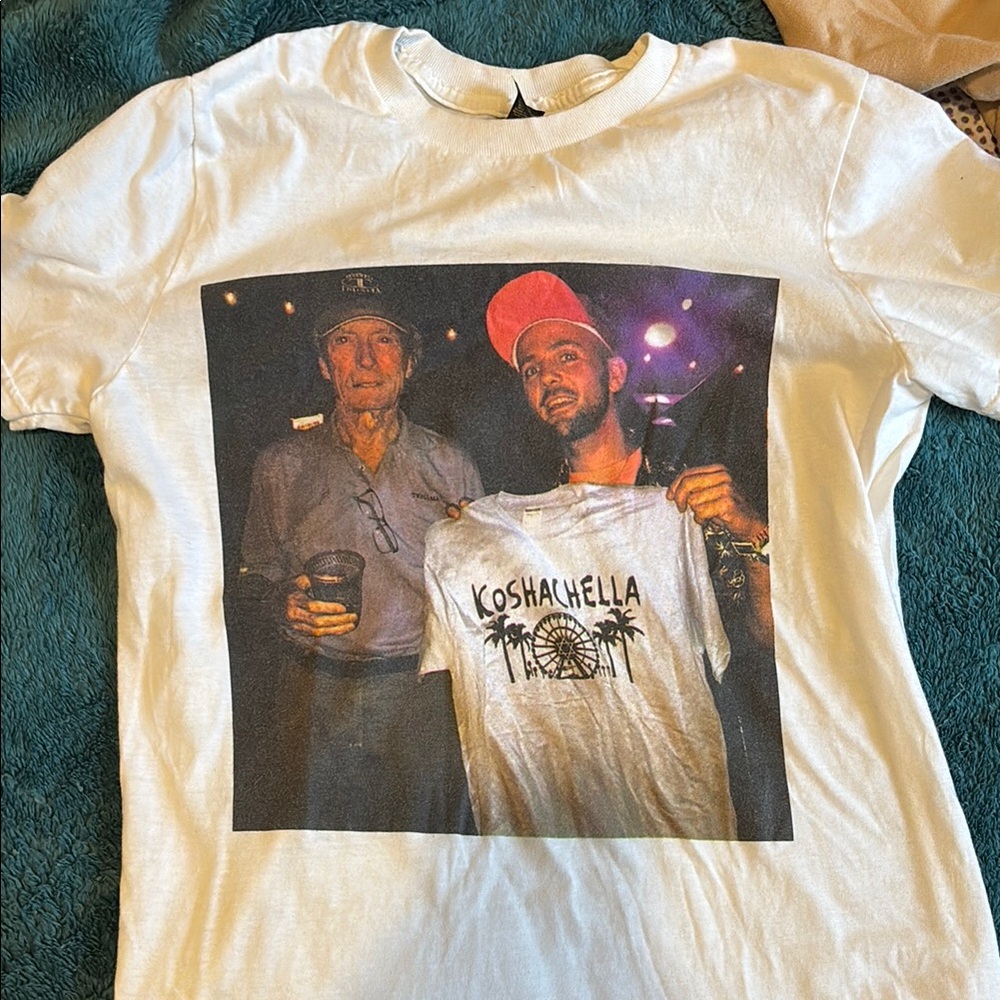 RARE Kosha Dillz Clint Eastwood Graphic Tee